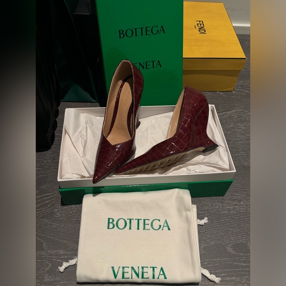 Bottega Vaneta Punta Pump Heels - Picture 1 of 7